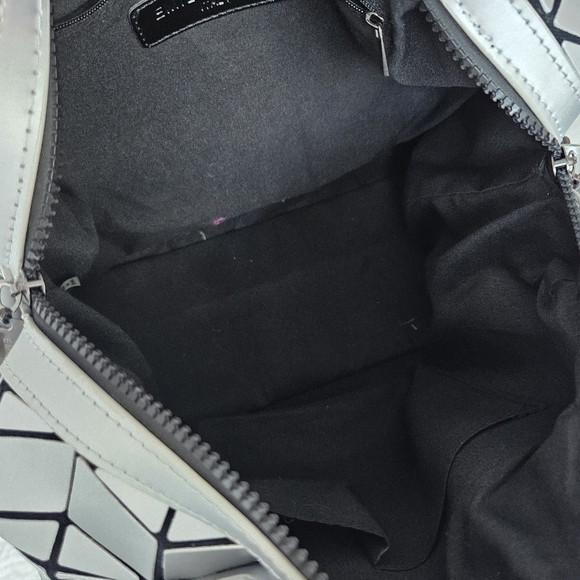 Emilio Pepe Italy Silver Geometric Women's Handbag - Picture 8 of 10